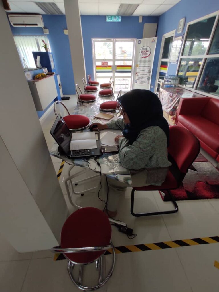 17284b8a-8ac4-4dd6-8bb0-1c12a17728b6